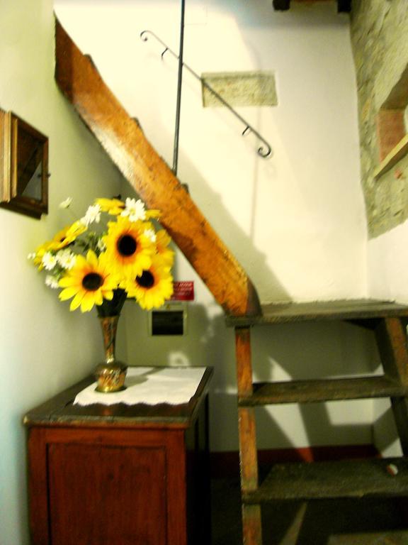 Guest House Il Borgo Di Sempronio Semproniano Cameră foto