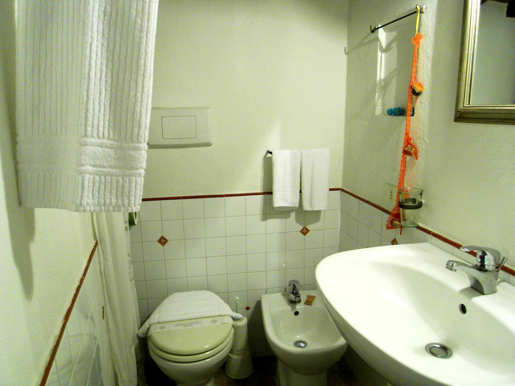 Guest House Il Borgo Di Sempronio Semproniano Cameră foto